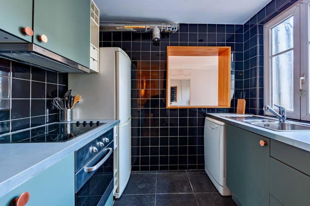 Charmant Appartement Au Coeur De Paris Ngoại thất bức ảnh